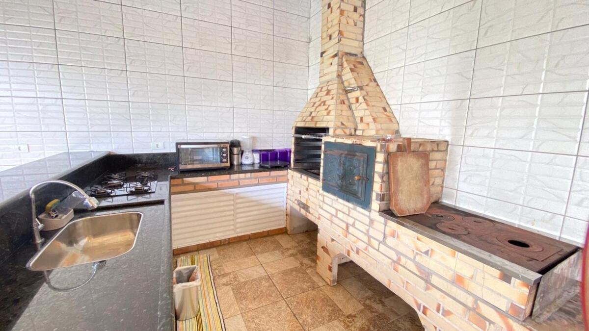Vila Casa Com Piscina Em Ilha Comprida Exteriér fotografie